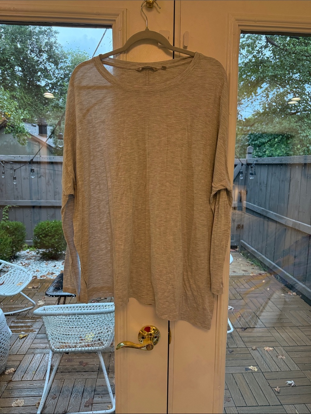 Athleta Long Sleeve Tee in Light Heather Gray